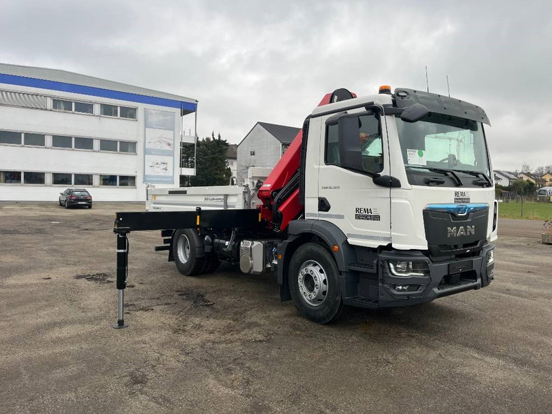 HMF 1620K4-RCS | 2024 - Kamion s kranom: slika HMF 1620K4-RCS | 2024 - Kamion s kranom HMF 1620K4-RCS | 2024 - Kamion s kranom: slika HMF 1620K4-RCS | 2024 - Kamion s kranom