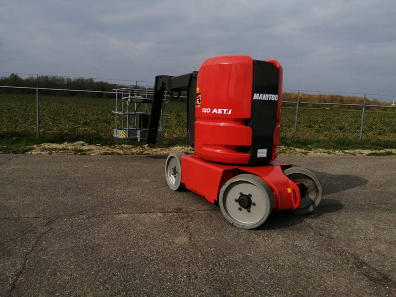 Manitou 120 AETJ - Zglobni krak: slika Manitou 120 AETJ - Zglobni krak Manitou 120 AETJ - Zglobni krak: slika Manitou 120 AETJ - Zglobni krak