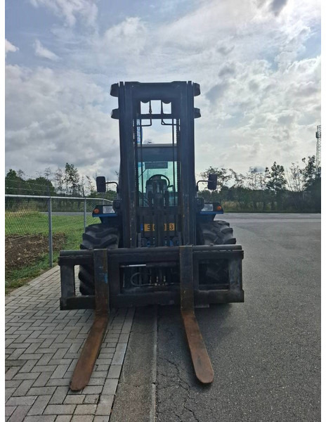 Manitou M 50.4 T | 2012 - Diesel viličar: slika Manitou M 50.4 T | 2012 - Diesel viličar Manitou M 50.4 T | 2012 - Diesel viličar: slika Manitou M 50.4 T | 2012 - Diesel viličar