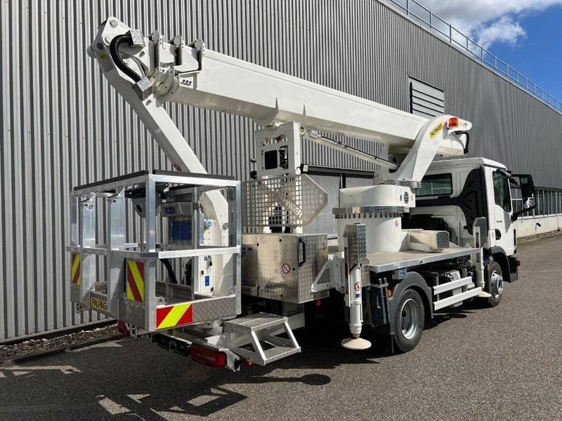 Palfinger P 300 KS | 2023 - Podizna platforma montirana na kamion: slika Palfinger P 300 KS | 2023 - Podizna platforma montirana na kamion Palfinger P 300 KS | 2023 - Podizna platforma montirana na kamion: slika Palfinger P 300 KS | 2023 - Podizna platforma montirana na kamion