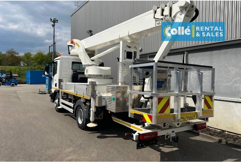 Palfinger P 300 KS | 2023 - Podizna platforma montirana na kamion: slika Palfinger P 300 KS | 2023 - Podizna platforma montirana na kamion Palfinger P 300 KS | 2023 - Podizna platforma montirana na kamion: slika Palfinger P 300 KS | 2023 - Podizna platforma montirana na kamion