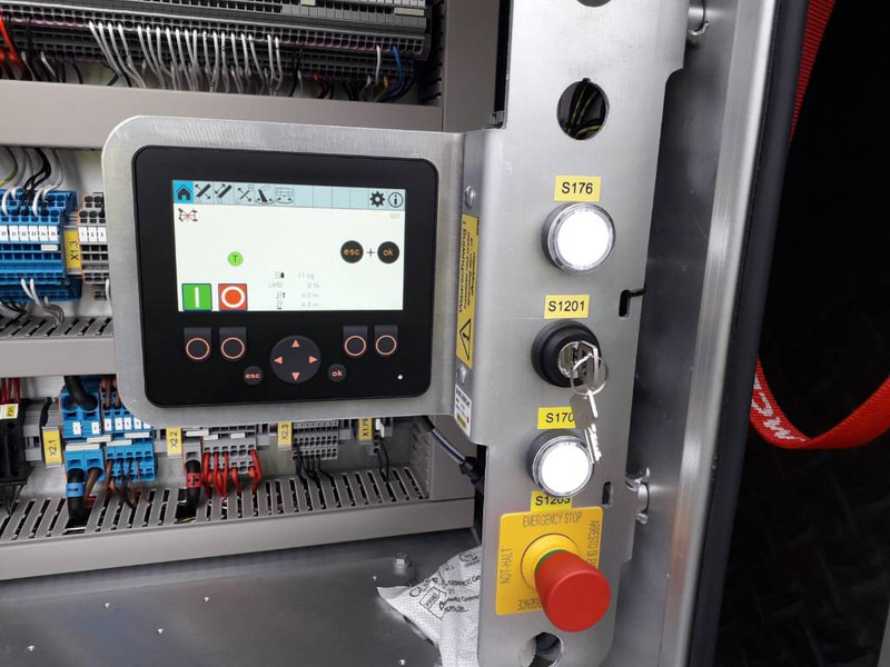 Zakup Palfinger P 370 KS Palfinger P 370 KS: slika Zakup Palfinger P 370 KS Palfinger P 370 KS