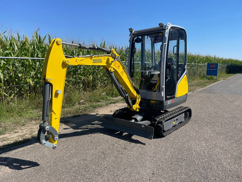 WACKER NEUSON ET18 - Mini bager: slika WACKER NEUSON ET18 - Mini bager WACKER NEUSON ET18 - Mini bager: slika WACKER NEUSON ET18 - Mini bager