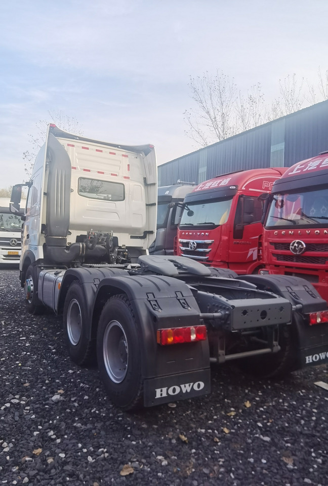 SINOTRUCK HOWO - Tegljač: slika SINOTRUCK HOWO - Tegljač SINOTRUCK HOWO - Tegljač: slika SINOTRUCK HOWO - Tegljač