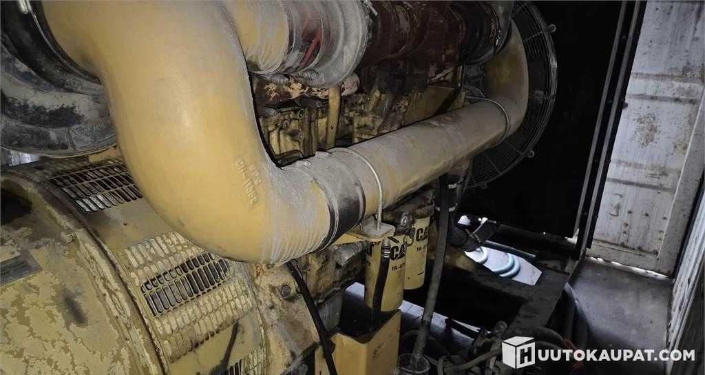 CAT 700 kVA Generator, 2007, 26,230 h, Lempäälä - Generatorski set: slika CAT 700 kVA Generator, 2007, 26,230 h, Lempäälä - Generatorski set CAT 700 kVA Generator, 2007, 26,230 h, Lempäälä - Generatorski set: slika CAT 700 kVA Generator, 2007, 26,230 h, Lempäälä - Generatorski set