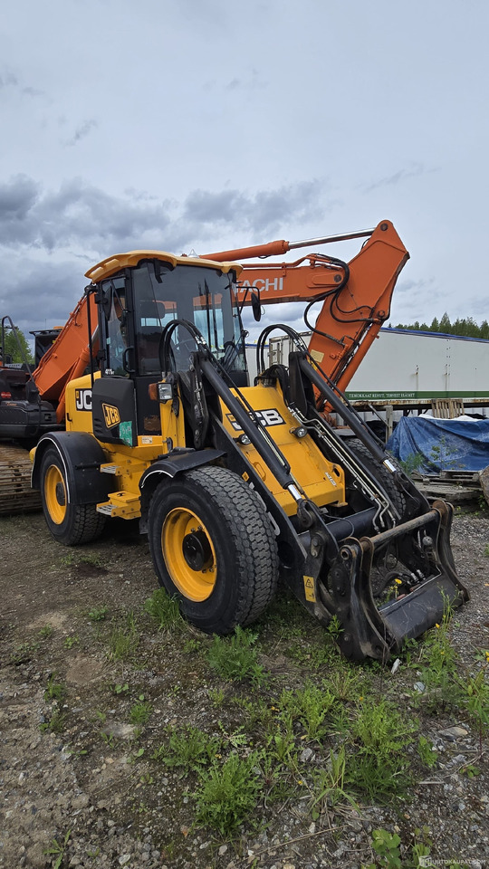 JCB 411, 2012, Kuopio - Građevinski strojevi: slika JCB 411, 2012, Kuopio - Građevinski strojevi JCB 411, 2012, Kuopio - Građevinski strojevi: slika JCB 411, 2012, Kuopio - Građevinski strojevi