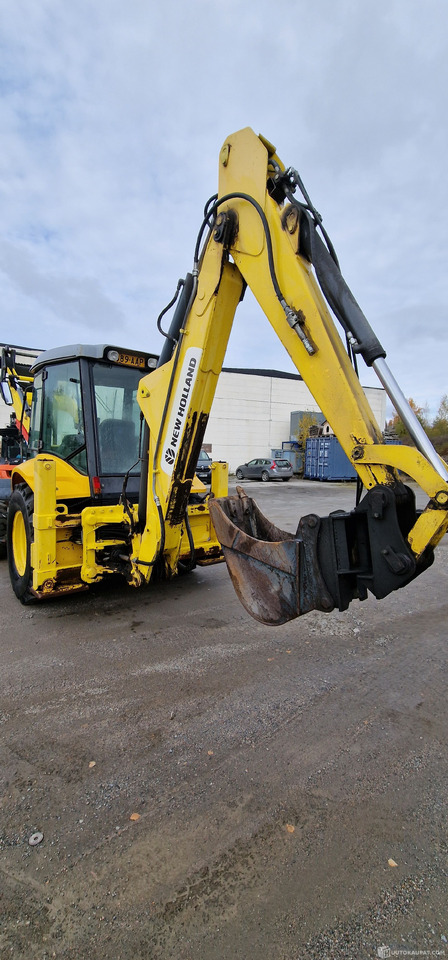 New Holland LB95B-4PT, 2007, Hämeenlinna - Građevinski strojevi: slika New Holland LB95B-4PT, 2007, Hämeenlinna - Građevinski strojevi New Holland LB95B-4PT, 2007, Hämeenlinna - Građevinski strojevi: slika New Holland LB95B-4PT, 2007, Hämeenlinna - Građevinski strojevi