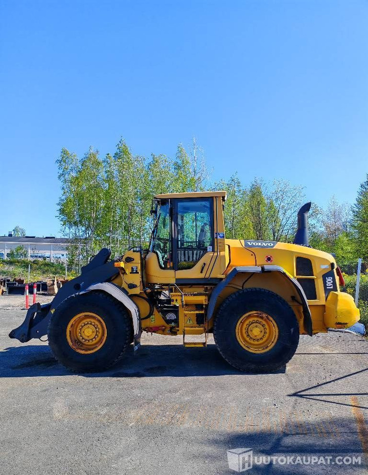 Volvo L 90 G, 2012, 18 600 h Pyöräkuormaaja, Kerava - Građevinski strojevi: slika Volvo L 90 G, 2012, 18 600 h Pyöräkuormaaja, Kerava - Građevinski strojevi Volvo L 90 G, 2012, 18 600 h Pyöräkuormaaja, Kerava - Građevinski strojevi: slika Volvo L 90 G, 2012, 18 600 h Pyöräkuormaaja, Kerava - Građevinski strojevi