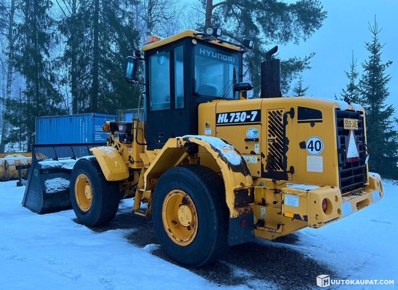 Hyundai HL 730-7 wheel loader, 2005, Porvoo - Utovarivač na kotačima: slika Hyundai HL 730-7 wheel loader, 2005, Porvoo - Utovarivač na kotačima Hyundai HL 730-7 wheel loader, 2005, Porvoo - Utovarivač na kotačima: slika Hyundai HL 730-7 wheel loader, 2005, Porvoo - Utovarivač na kotačima