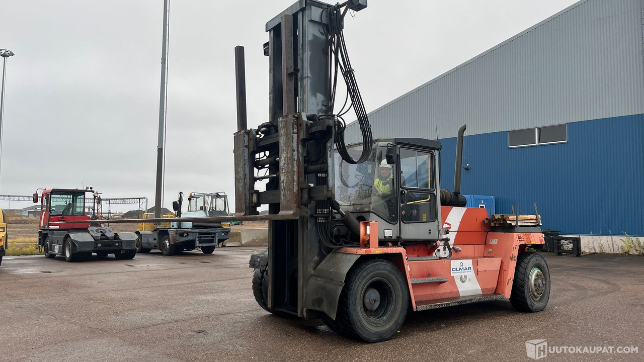 Kalmar DCD 160-12, 2001, Hamina - Diesel viličar: slika Kalmar DCD 160-12, 2001, Hamina - Diesel viličar Kalmar DCD 160-12, 2001, Hamina - Diesel viličar: slika Kalmar DCD 160-12, 2001, Hamina - Diesel viličar