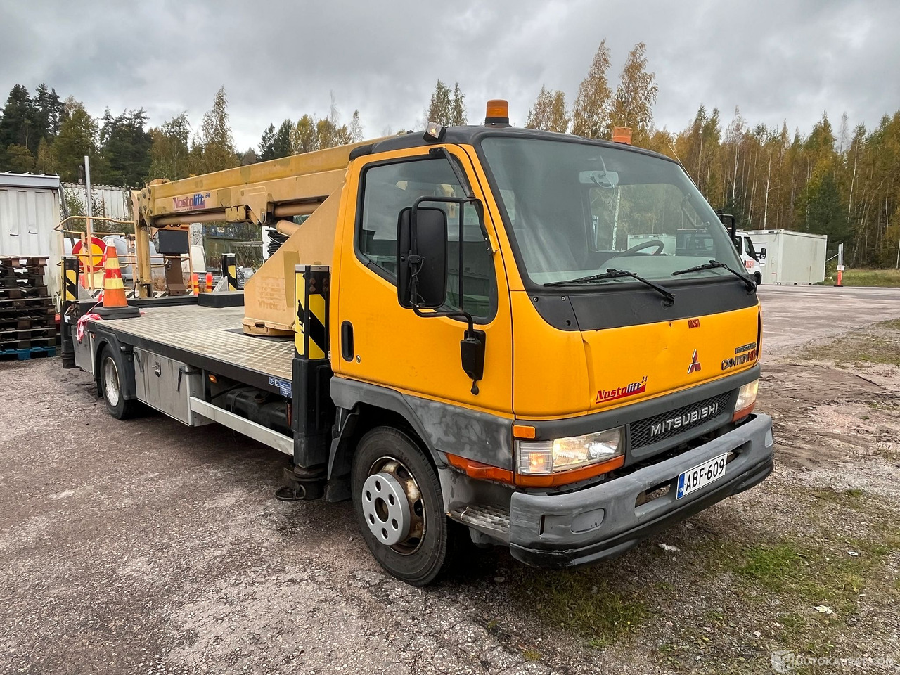 Mitsubishi CANTER-FE659H/420, nostokoriauto, nostin korjattavaksi, 2003, Vantaa - Kamion: slika Mitsubishi CANTER-FE659H/420, nostokoriauto, nostin korjattavaksi, 2003, Vantaa - Kamion Mitsubishi CANTER-FE659H/420, nostokoriauto, nostin korjattavaksi, 2003, Vantaa - Kamion: slika Mitsubishi CANTER-FE659H/420, nostokoriauto, nostin korjattavaksi, 2003, Vantaa - Kamion