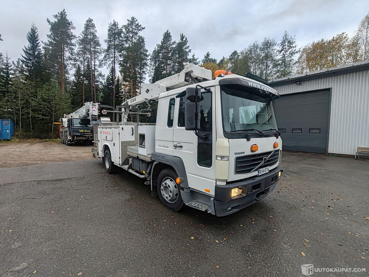 Volvo FL6 nostokoriauto, 2004, Kurikka - Kamion: slika Volvo FL6 nostokoriauto, 2004, Kurikka - Kamion Volvo FL6 nostokoriauto, 2004, Kurikka - Kamion: slika Volvo FL6 nostokoriauto, 2004, Kurikka - Kamion