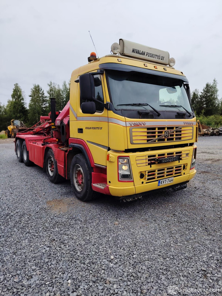 Volvo FM 12, 2005 + Hiab nosturi, Alavus - Kamion: slika Volvo FM 12, 2005 + Hiab nosturi, Alavus - Kamion Volvo FM 12, 2005 + Hiab nosturi, Alavus - Kamion: slika Volvo FM 12, 2005 + Hiab nosturi, Alavus - Kamion