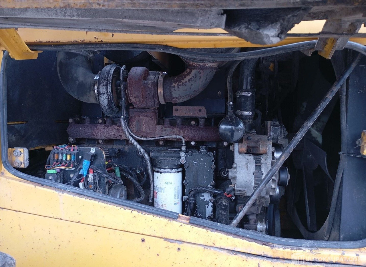 Komatsu WA 380-3H, 1999, Diesel, 15 880 h Pyöräkuormaaja, Leppävirta - Utovarivač na kotačima: slika Komatsu WA 380-3H, 1999, Diesel, 15 880 h Pyöräkuormaaja, Leppävirta - Utovarivač na kotačima Komatsu WA 380-3H, 1999, Diesel, 15 880 h Pyöräkuormaaja, Leppävirta - Utovarivač na kotačima: slika Komatsu WA 380-3H, 1999, Diesel, 15 880 h Pyöräkuormaaja, Leppävirta - Utovarivač na kotačima