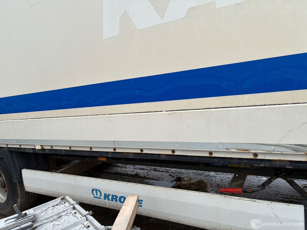 Krone Puoliperävaunu, 2014, Hyvinkää - Poluprikolica sa zatvorenim sandukom: slika Krone Puoliperävaunu, 2014, Hyvinkää - Poluprikolica sa zatvorenim sandukom Krone Puoliperävaunu, 2014, Hyvinkää - Poluprikolica sa zatvorenim sandukom: slika Krone Puoliperävaunu, 2014, Hyvinkää - Poluprikolica sa zatvorenim sandukom