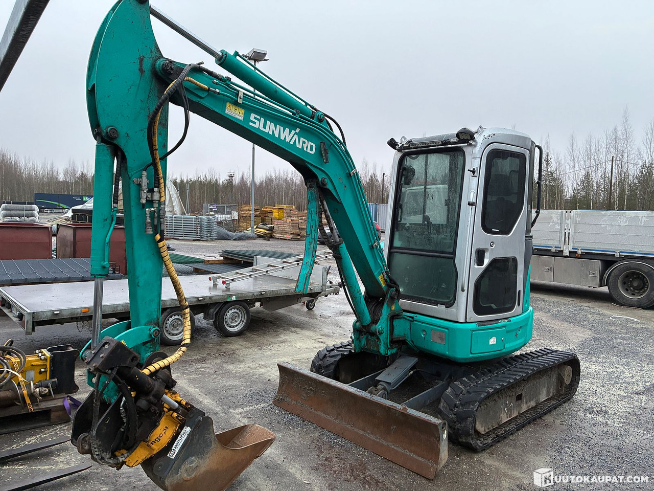 Sunward SWE 40 UB, 2016 Excavator, Tampere - Mini bager: slika Sunward SWE 40 UB, 2016 Excavator, Tampere - Mini bager Sunward SWE 40 UB, 2016 Excavator, Tampere - Mini bager: slika Sunward SWE 40 UB, 2016 Excavator, Tampere - Mini bager
