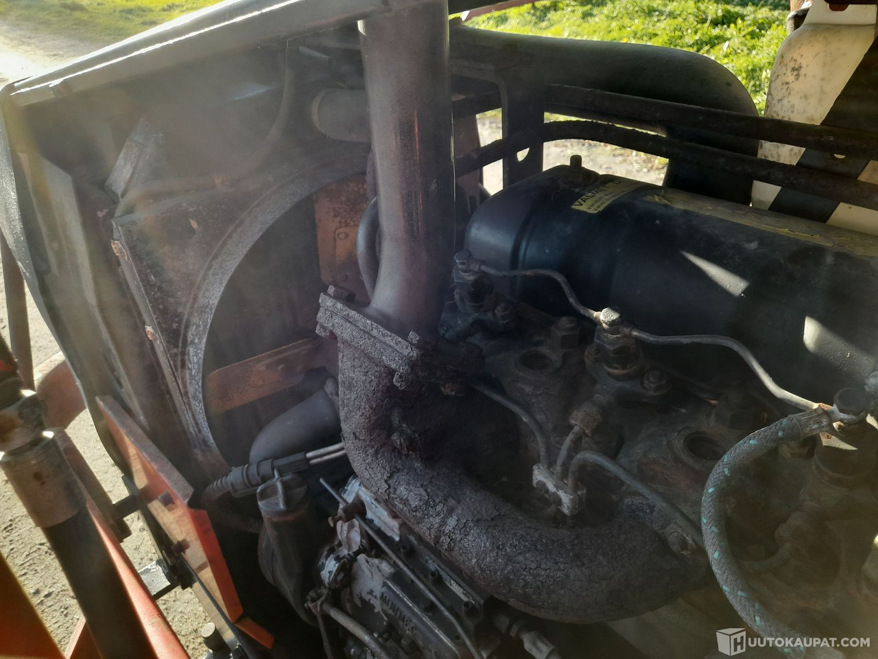 Traktor Traktori Valmet 504 1984 etukuormaajalla. Katso videot! MTK25, Forssa: slika Traktor Traktori Valmet 504 1984 etukuormaajalla. Katso videot! MTK25, Forssa
