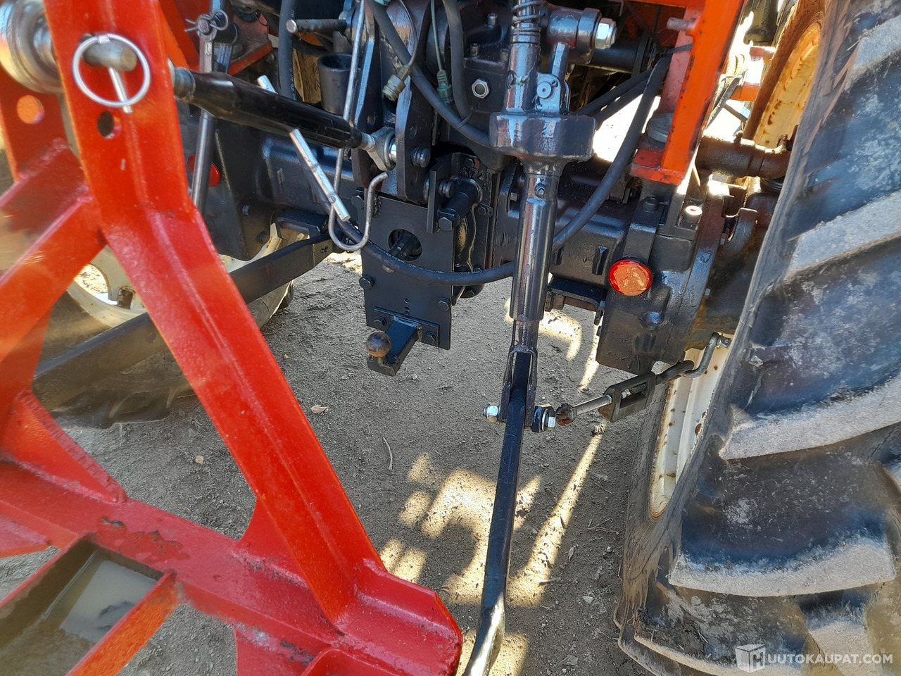 Traktor Traktori Valmet 504 1984 etukuormaajalla. Katso videot! MTK25, Forssa: slika Traktor Traktori Valmet 504 1984 etukuormaajalla. Katso videot! MTK25, Forssa