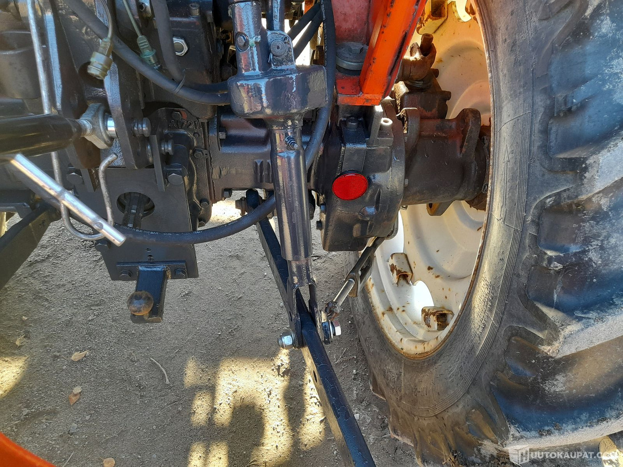 Traktor Traktori Valmet 504 1984 etukuormaajalla. Katso videot! MTK25, Forssa: slika Traktor Traktori Valmet 504 1984 etukuormaajalla. Katso videot! MTK25, Forssa