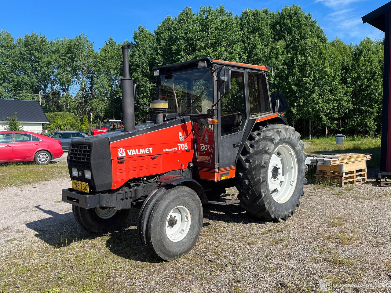 Valmet 705, Traktori, harrastajalta, 1990, Salo - Traktor: slika Valmet 705, Traktori, harrastajalta, 1990, Salo - Traktor Valmet 705, Traktori, harrastajalta, 1990, Salo - Traktor: slika Valmet 705, Traktori, harrastajalta, 1990, Salo - Traktor