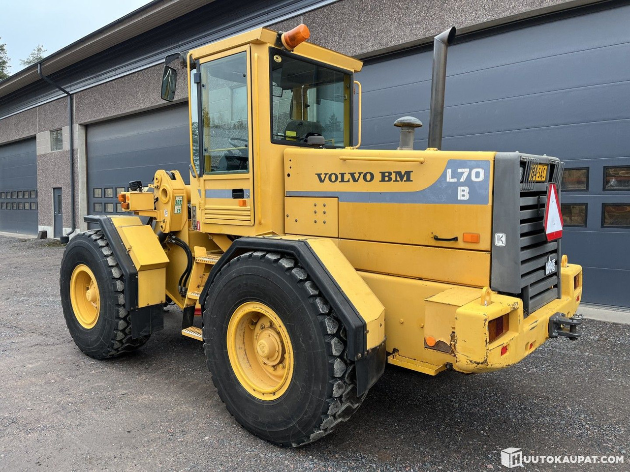 Volvo BM L 70 B, 1994 Wheel Loader, Oripää - Utovarivač na kotačima: slika Volvo BM L 70 B, 1994 Wheel Loader, Oripää - Utovarivač na kotačima Volvo BM L 70 B, 1994 Wheel Loader, Oripää - Utovarivač na kotačima: slika Volvo BM L 70 B, 1994 Wheel Loader, Oripää - Utovarivač na kotačima