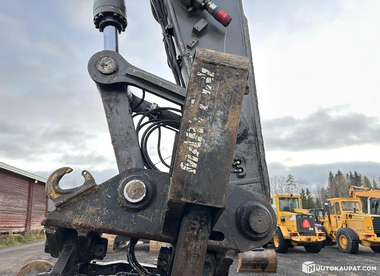 Bager gusjeničar Volvo EC210CL, tracked excavator with ripper bucket, 2007, Lahti: slika Bager gusjeničar Volvo EC210CL, tracked excavator with ripper bucket, 2007, Lahti