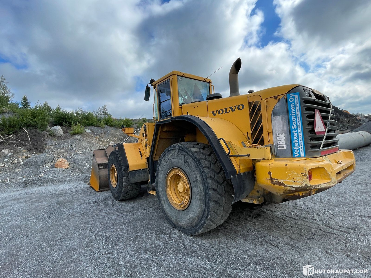 Volvo L180E, 2006 Wheel loader, Tampere - Utovarivač na kotačima: slika Volvo L180E, 2006 Wheel loader, Tampere - Utovarivač na kotačima Volvo L180E, 2006 Wheel loader, Tampere - Utovarivač na kotačima: slika Volvo L180E, 2006 Wheel loader, Tampere - Utovarivač na kotačima