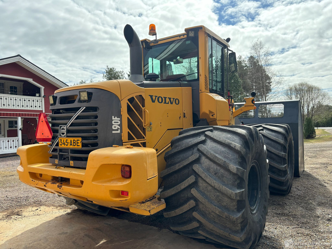 Zakup  Volvo L90F, 2007 "MONSTER", Kalajoki Volvo L90F, 2007 "MONSTER", Kalajoki: slika Zakup  Volvo L90F, 2007 "MONSTER", Kalajoki Volvo L90F, 2007 "MONSTER", Kalajoki