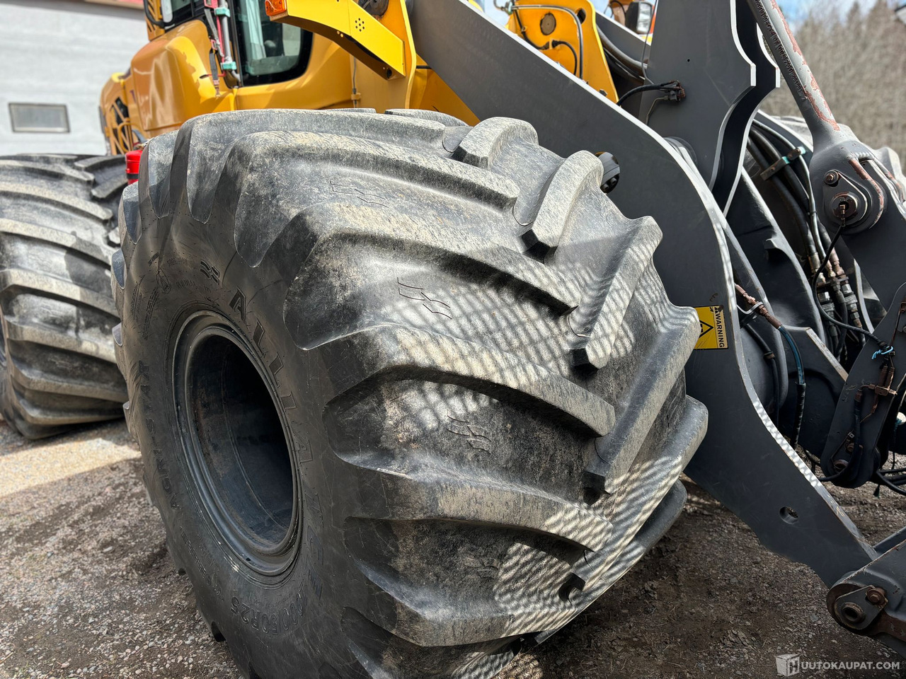 Zakup  Volvo L90F, 2007 "MONSTER", Kalajoki Volvo L90F, 2007 "MONSTER", Kalajoki: slika Zakup  Volvo L90F, 2007 "MONSTER", Kalajoki Volvo L90F, 2007 "MONSTER", Kalajoki