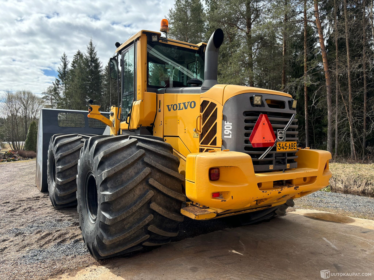 Zakup  Volvo L90F, 2007 "MONSTER", Kalajoki Volvo L90F, 2007 "MONSTER", Kalajoki: slika Zakup  Volvo L90F, 2007 "MONSTER", Kalajoki Volvo L90F, 2007 "MONSTER", Kalajoki