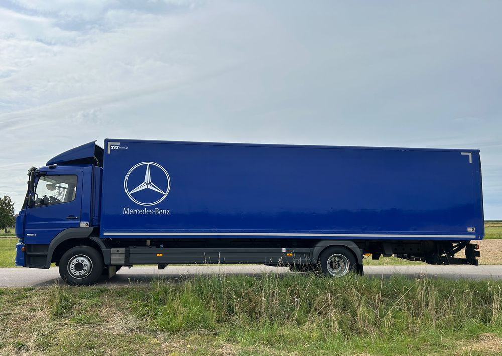 Mercedes-Benz Atego 1524 Z Niemiec 8.65m TOP 2018 Przód i tył na poduszkach 15t DMC / TOP STAN - Kamion sandučar: slika Mercedes-Benz Atego 1524 Z Niemiec 8.65m TOP 2018 Przód i tył na poduszkach 15t DMC / TOP STAN - Kamion sandučar Mercedes-Benz Atego 1524 Z Niemiec 8.65m TOP 2018 Przód i tył na poduszkach 15t DMC / TOP STAN - Kamion sandučar: slika Mercedes-Benz Atego 1524 Z Niemiec 8.65m TOP 2018 Przód i tył na poduszkach 15t DMC / TOP STAN - Kamion sandučar