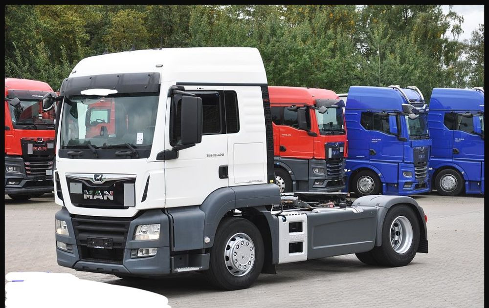 MAN TGS 18.420 2019 NAUKA JAZDY POLIFT ELKA AUTOMAT 4x2 STANDARD 315/70r22.5 SUPER STAN TGX 470 460 420 430 500 510 400 360 410 - Tegljač: slika MAN TGS 18.420 2019 NAUKA JAZDY POLIFT ELKA AUTOMAT 4x2 STANDARD 315/70r22.5 SUPER STAN TGX 470 460 420 430 500 510 400 360 410 - Tegljač MAN TGS 18.420 2019 NAUKA JAZDY POLIFT ELKA AUTOMAT 4x2 STANDARD 315/70r22.5 SUPER STAN TGX 470 460 420 430 500 510 400 360 410 - Tegljač: slika MAN TGS 18.420 2019 NAUKA JAZDY POLIFT ELKA AUTOMAT 4x2 STANDARD 315/70r22.5 SUPER STAN TGX 470 460 420 430 500 510 400 360 410 - Tegljač