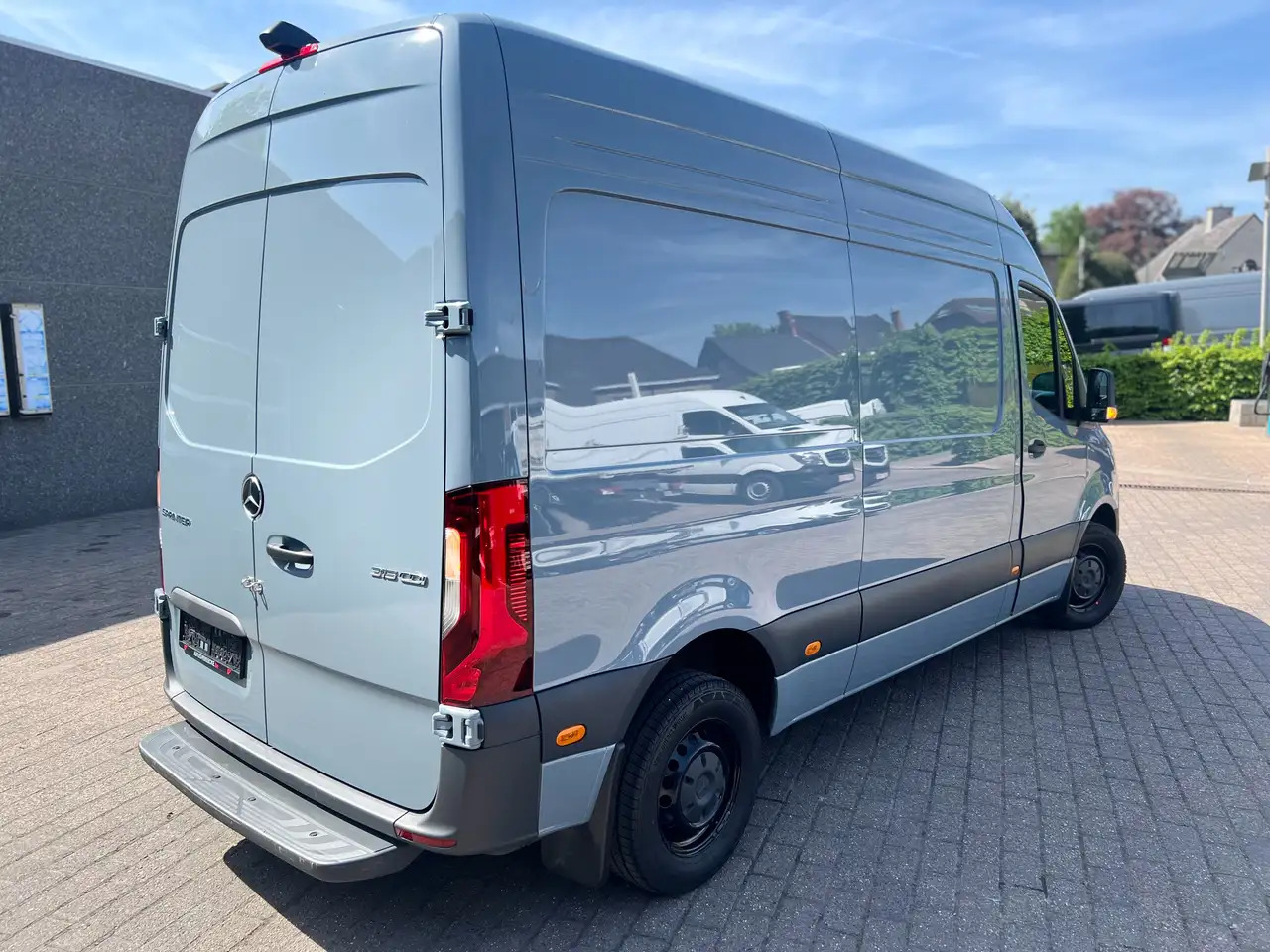 Mercedes-Benz Sprinter 315 L2H2 FWD (32.500€ex) MBUX|CARPLAY|LED - Furgon, Dostavno vozilo s dvostrukom kabinom: slika Mercedes-Benz Sprinter 315 L2H2 FWD (32.500€ex) MBUX|CARPLAY|LED - Furgon, Dostavno vozilo s dvostrukom kabinom Mercedes-Benz Sprinter 315 L2H2 FWD (32.500€ex) MBUX|CARPLAY|LED - Furgon, Dostavno vozilo s dvostrukom kabinom: slika Mercedes-Benz Sprinter 315 L2H2 FWD (32.500€ex) MBUX|CARPLAY|LED - Furgon, Dostavno vozilo s dvostrukom kabinom