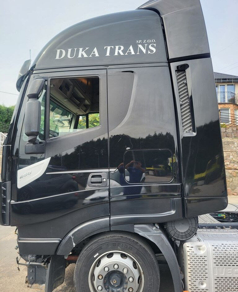 IVECO Stralis Hi-Way XP 2017r. Lift truck - Kabina za Kamion: slika IVECO Stralis Hi-Way XP 2017r. Lift truck - Kabina za Kamion IVECO Stralis Hi-Way XP 2017r. Lift truck - Kabina za Kamion: slika IVECO Stralis Hi-Way XP 2017r. Lift truck - Kabina za Kamion