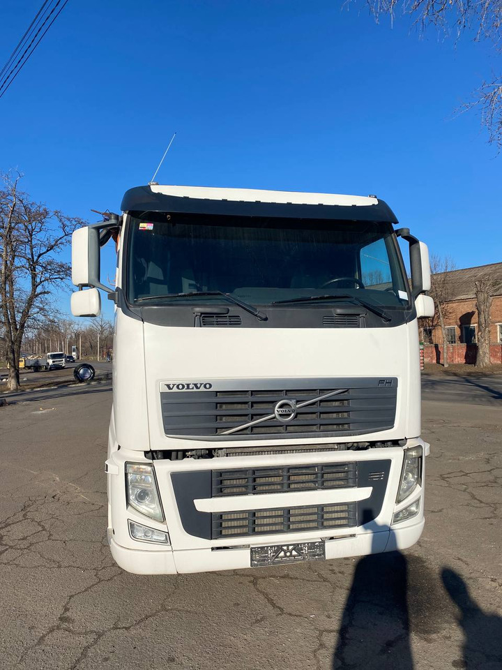 Volvo FH 12.460 - Tegljač: slika Volvo FH 12.460 - Tegljač Volvo FH 12.460 - Tegljač: slika Volvo FH 12.460 - Tegljač