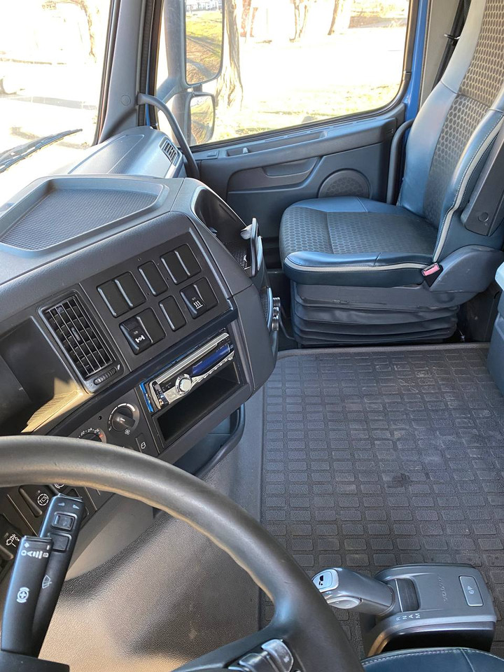 Tegljač Volvo FH-12.500: slika Tegljač Volvo FH-12.500