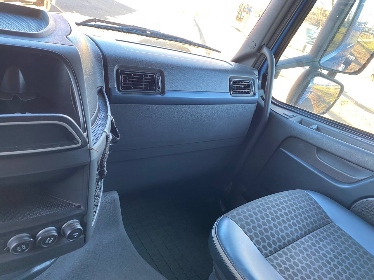 Tegljač Volvo FH-12.500: slika Tegljač Volvo FH-12.500