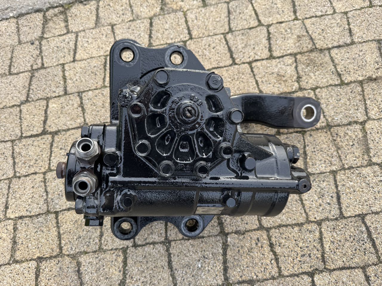 Ford F-Max 500 - Upravljački stup: slika Ford F-Max 500 - Upravljački stup Ford F-Max 500 - Upravljački stup: slika Ford F-Max 500 - Upravljački stup