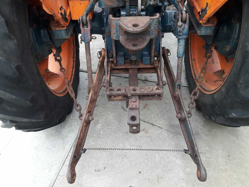 Fiat 450 - Traktor: slika Fiat 450 - Traktor Fiat 450 - Traktor: slika Fiat 450 - Traktor