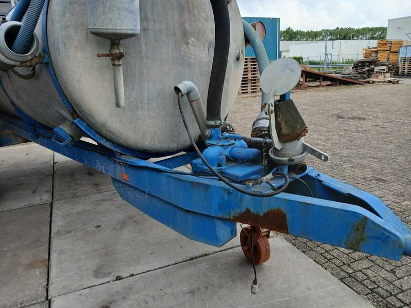 Veenhuis 8000ltr - Rasipač gnojiva: slika Veenhuis 8000ltr - Rasipač gnojiva Veenhuis 8000ltr - Rasipač gnojiva: slika Veenhuis 8000ltr - Rasipač gnojiva