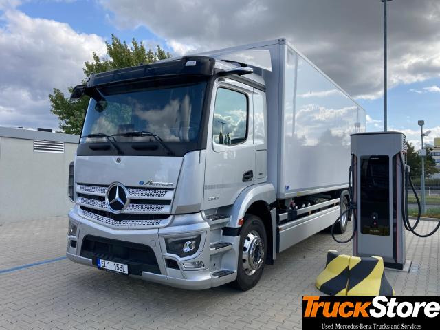 Mercedes-Benz eActros 300 L - Kamion hladnjača: slika Mercedes-Benz eActros 300 L - Kamion hladnjača Mercedes-Benz eActros 300 L - Kamion hladnjača: slika Mercedes-Benz eActros 300 L - Kamion hladnjača