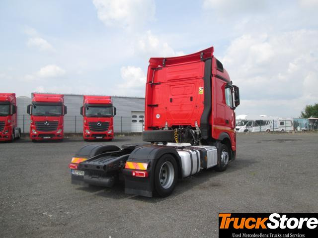 Mercedes-Benz Actros 1845 LS - Tegljač: slika Mercedes-Benz Actros 1845 LS - Tegljač Mercedes-Benz Actros 1845 LS - Tegljač: slika Mercedes-Benz Actros 1845 LS - Tegljač