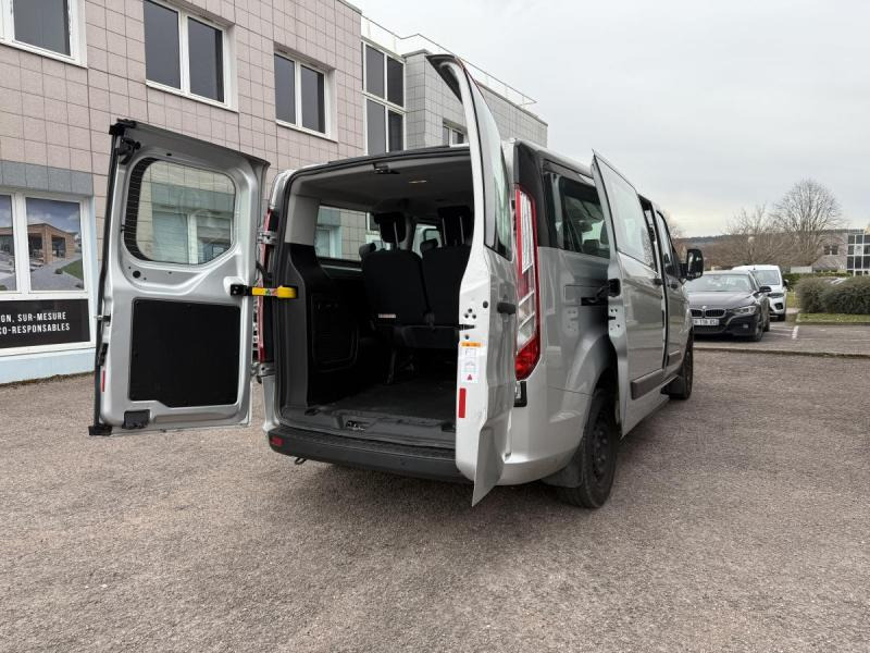 Putnički kombi Ford Transit Custom Combi: slika Putnički kombi Ford Transit Custom Combi