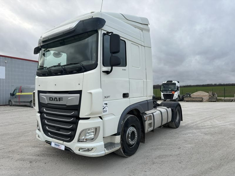 DAF XF 530 - Tegljač: slika DAF XF 530 - Tegljač DAF XF 530 - Tegljač: slika DAF XF 530 - Tegljač
