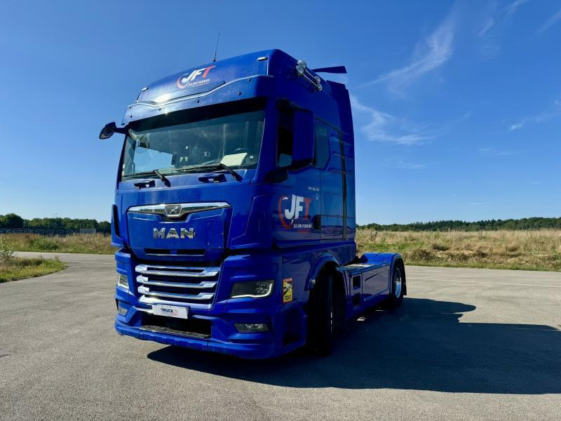 MAN TGX 18.510 - Tegljač: slika MAN TGX 18.510 - Tegljač MAN TGX 18.510 - Tegljač: slika MAN TGX 18.510 - Tegljač