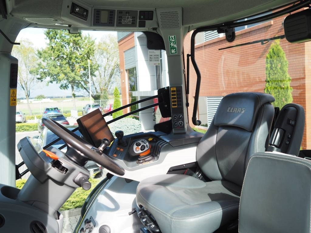 Claas Axion 810 Cmatic - Traktor: slika Claas Axion 810 Cmatic - Traktor Claas Axion 810 Cmatic - Traktor: slika Claas Axion 810 Cmatic - Traktor