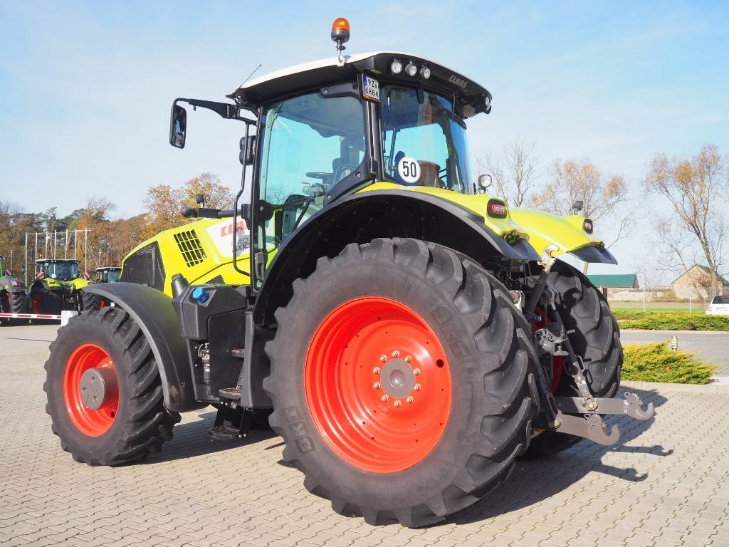 Claas Axion 840 CEBIS - Traktor: slika Claas Axion 840 CEBIS - Traktor Claas Axion 840 CEBIS - Traktor: slika Claas Axion 840 CEBIS - Traktor