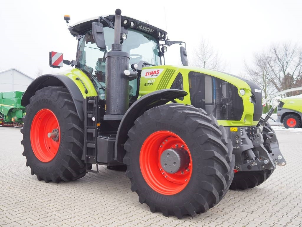Claas Axion 920 CMATIC, GPS, CEMIS 1200, PTO - Traktor: slika Claas Axion 920 CMATIC, GPS, CEMIS 1200, PTO - Traktor Claas Axion 920 CMATIC, GPS, CEMIS 1200, PTO - Traktor: slika Claas Axion 920 CMATIC, GPS, CEMIS 1200, PTO - Traktor