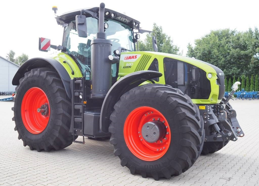 Claas Axion 920 CMATIC, GPS, CEMIS 1200, PTO - Traktor: slika Claas Axion 920 CMATIC, GPS, CEMIS 1200, PTO - Traktor Claas Axion 920 CMATIC, GPS, CEMIS 1200, PTO - Traktor: slika Claas Axion 920 CMATIC, GPS, CEMIS 1200, PTO - Traktor