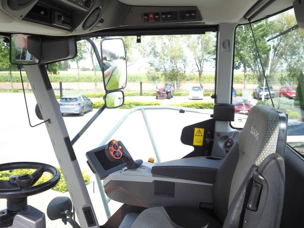 Claas Jaguar 850 4WD - Silažni kombajn: slika Claas Jaguar 850 4WD - Silažni kombajn Claas Jaguar 850 4WD - Silažni kombajn: slika Claas Jaguar 850 4WD - Silažni kombajn